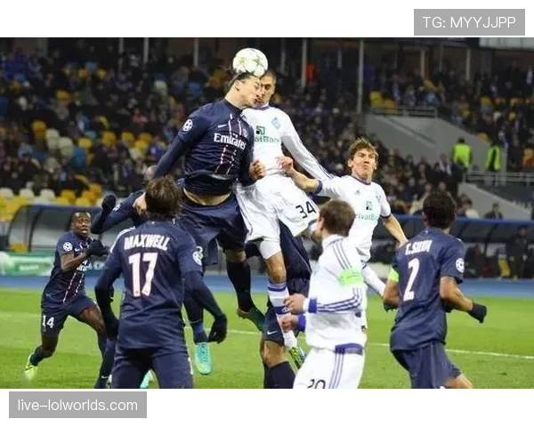 法甲巴黎圣日耳曼主场战雷恩，客队四连胜状态堪忧