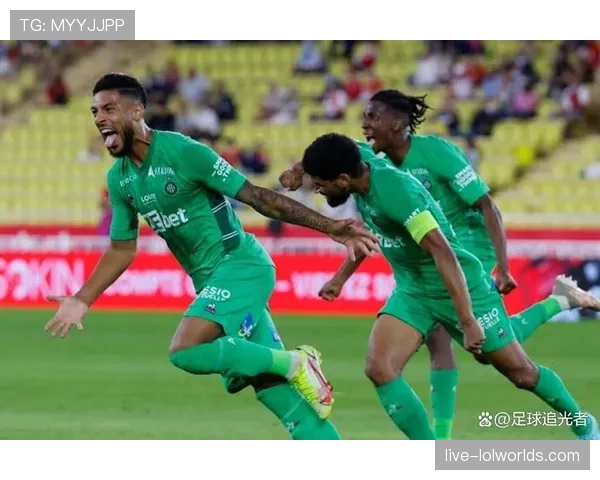 朗斯无欧战任务体能占优，或成其挑战巴黎霸主地位关键因素。