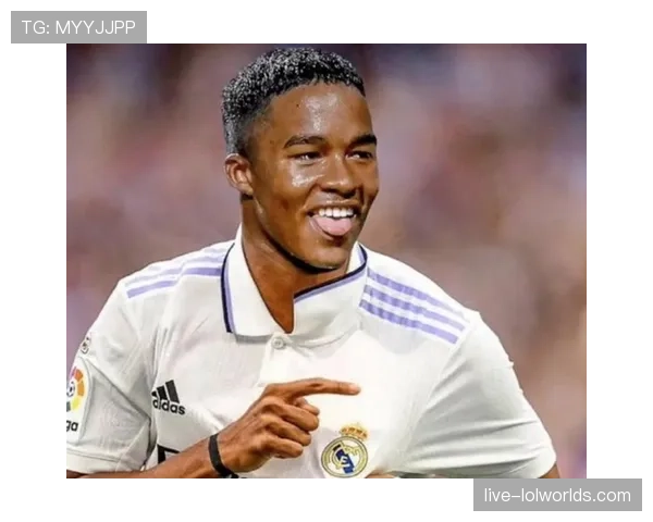 恩德里克参加里昂合练，主帅谈其融入进度